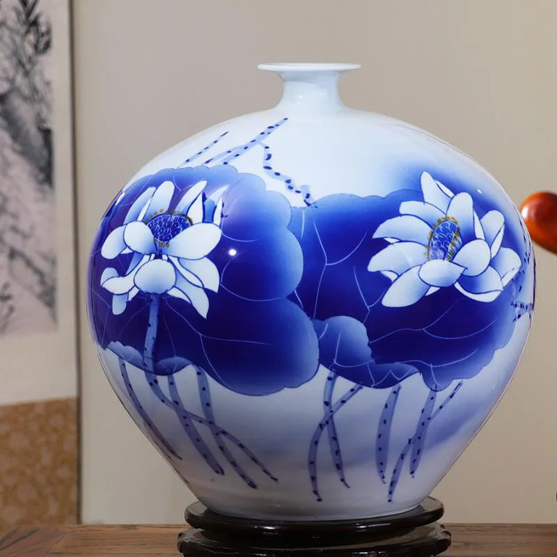 

Jingdezhen Blue and White Porcelain Vase Ceramic Decoration Flower Arrangement Chinese Style Living Room Decoration Hand-painted