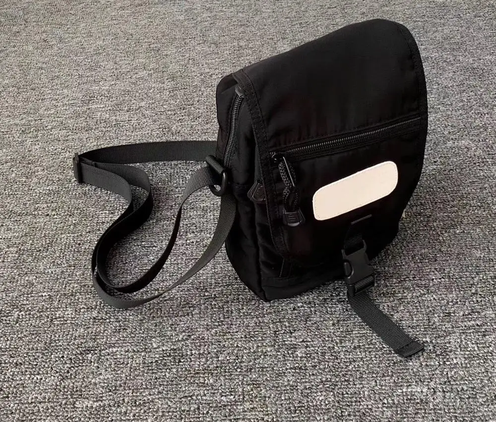 

3M reflective functional small across shoulder bag waistpack