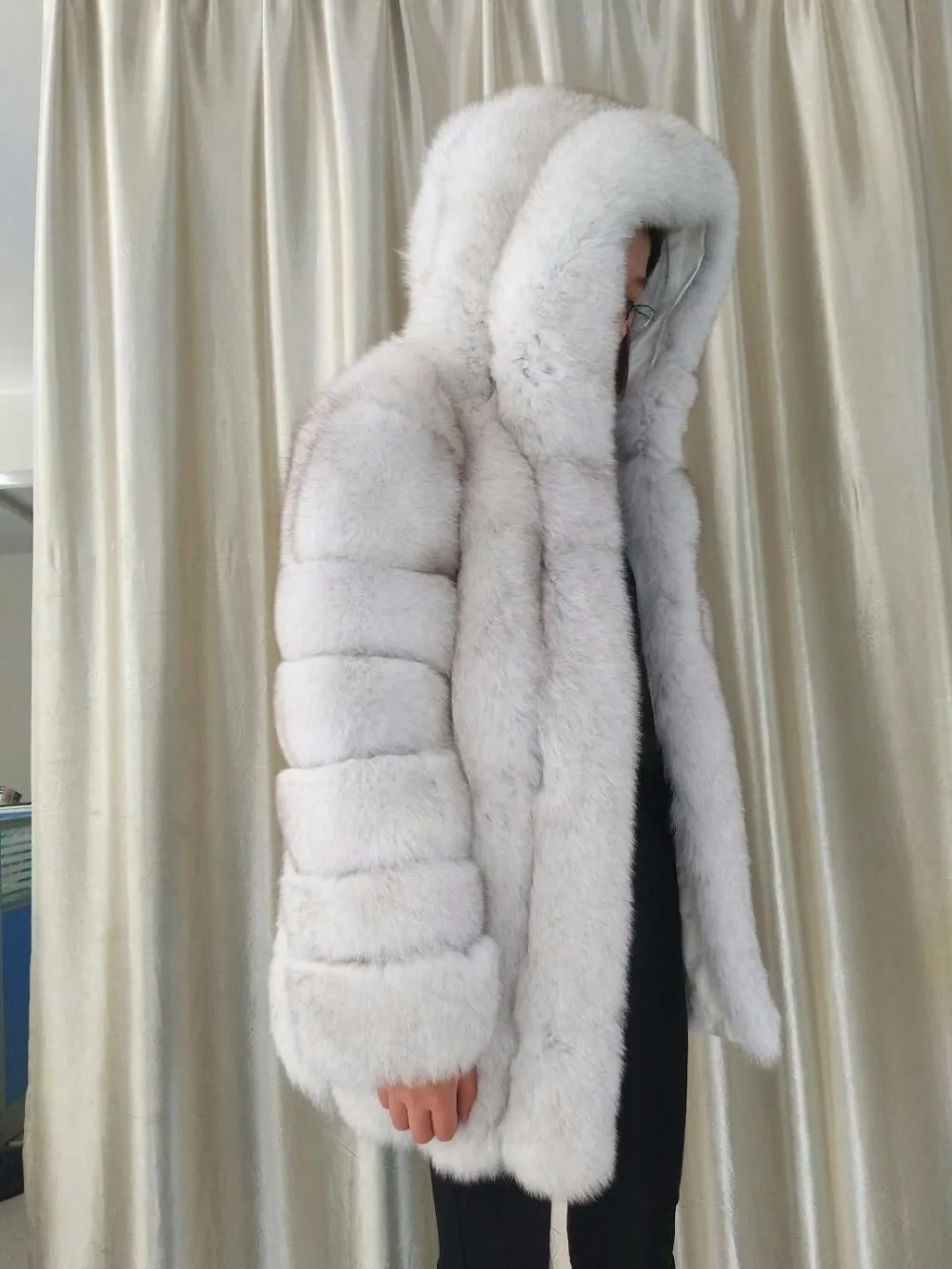Пальто из натурального Лисьего меха, новая модная Роскошная зимняя теплая Длинная женская куртка из натурального Лисьего меха в полоску с капюшоном для женщин 180628-2