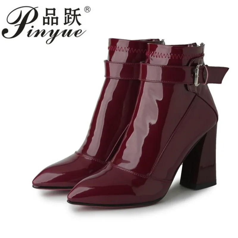 Kopen Bourgondi euml; Puntschoen PU Lakleer Vrouwen Schoenen Rits Vierkante Hoge Hak Enkellaarsjes Vrouwen Motorcycle Boot Maat 34 43