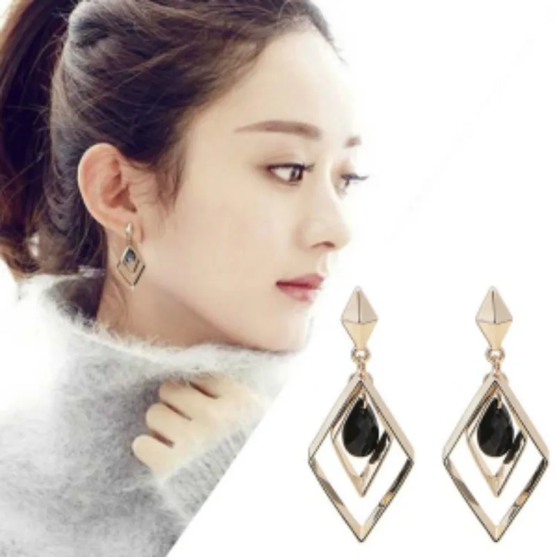 

Korean Version Of the Simple Geometric Shape Black Crystal Earrings Earings Fashion Jewelry 2018