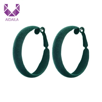 

Hoop Earrings with Flannel Green Black New Fashion Design Korean Velvet Round Tassel Long hoop Earring Plush Jewelry Statement