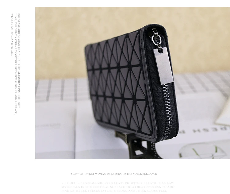 ZYJ Luminous Women Laser Geometry Quilted Plaid Long Wallets Dazzle Colour Girls Zipper Sequins Lattice Clutch Wallet Purse Bag (16)