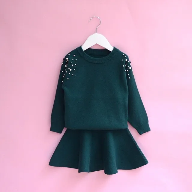 Вязаная одежда для маленьких девочек с бисером комплекты рождественской одежды вязаный свитер юбка комплект из 2 предметов осенне-зимний весенний Детский комплект - Цвет: green girl set