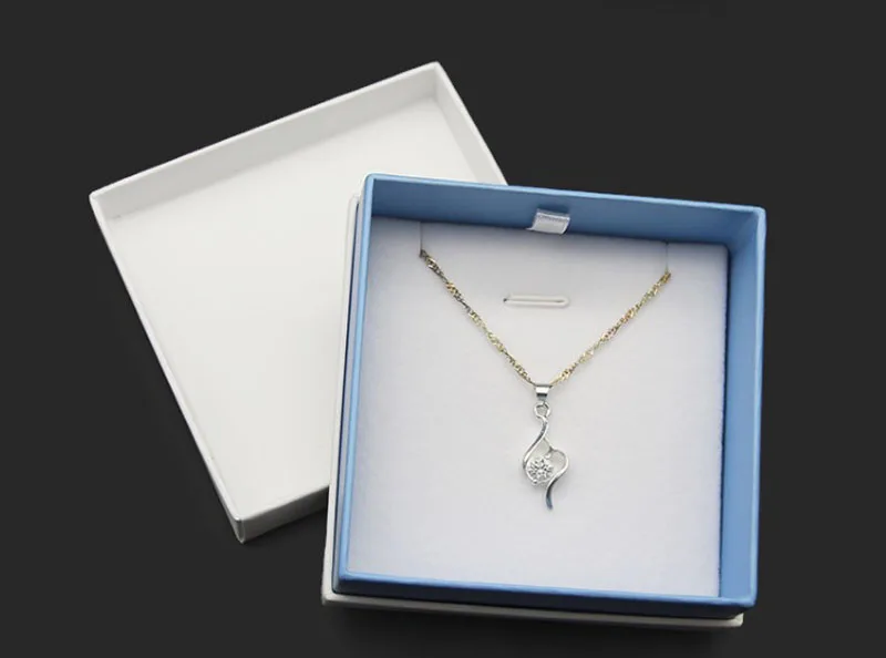 necklace box