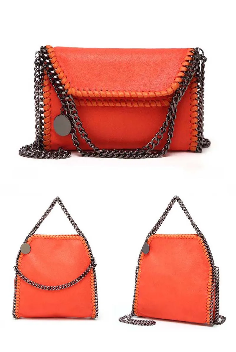 4464262683_1325401147