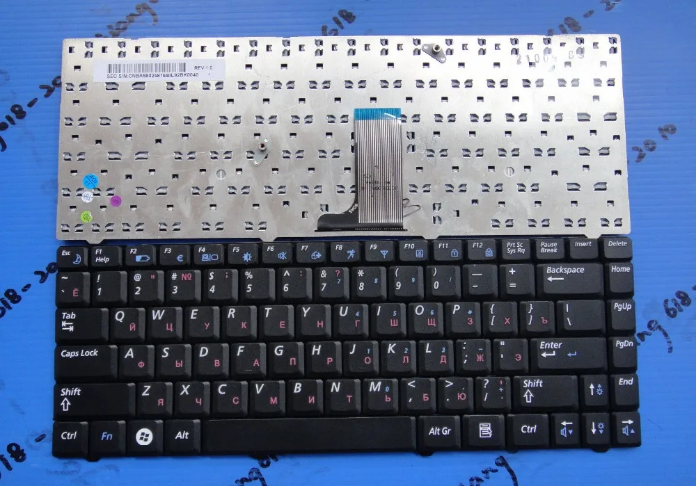 

New notebook Laptop keyboard for SAMSUNG R519 NP-R519 Series RU layout