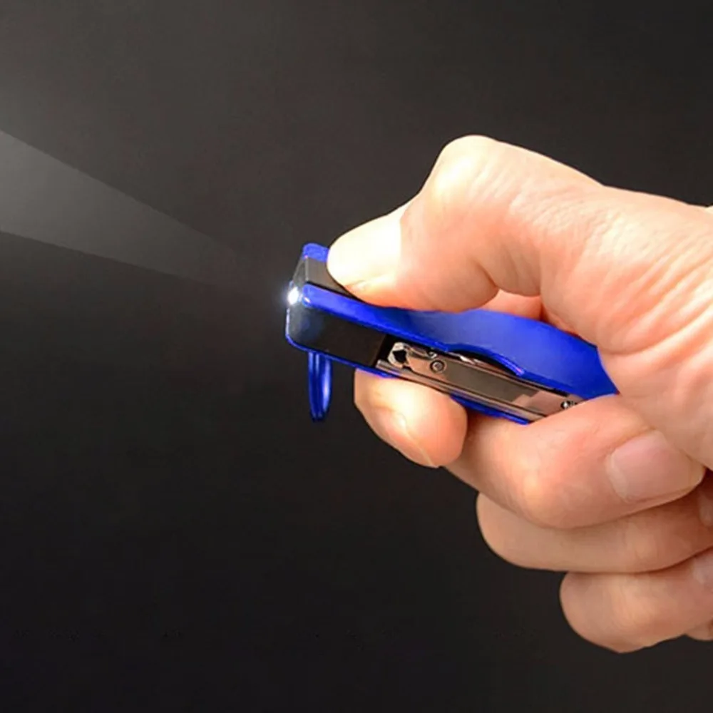 

Multifunctional Beauty Tool Mini Keychain Torchlight Nail Clippers Earpick Scissors Tweezers Hand Tools with LED Lights 3 Colors