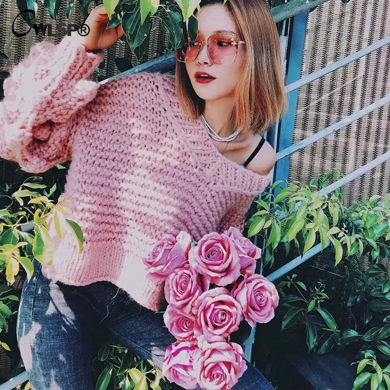CWLSP 2018 High Quality V Neck Sweater For Women Loose Knit Pullover Off Shoulder Lantern Sleeve Pull Femme Coat Autumn QZ3108