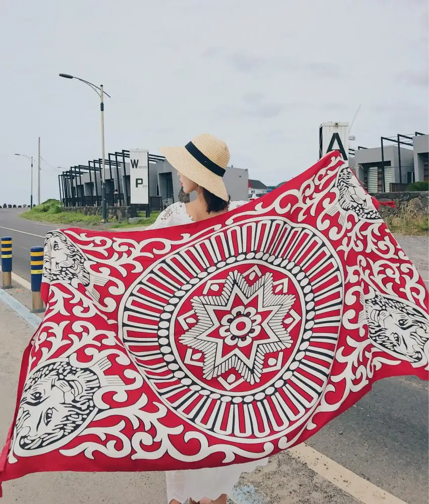 4468034382_806956931