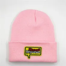 LDSLYJR хлопковая желтая вязаная шапка с вышитыми буквами, зимняя теплая шапка Skullies, шапка бини, шапка для мужчин и женщин 48