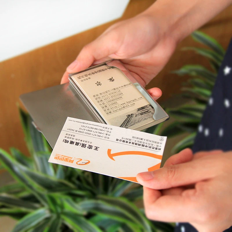 High-Grade Classic stainless steel men credit card holder women metal bank card case business card box pocket vogue high quality