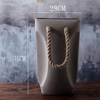 Керамическая креативная лаконичная абстрактная ваза для цветов, горшок для домашнего декора, украшение для комнаты, фарфоровая статуэтка ручной работы, сумочка, ваза - Цвет: C