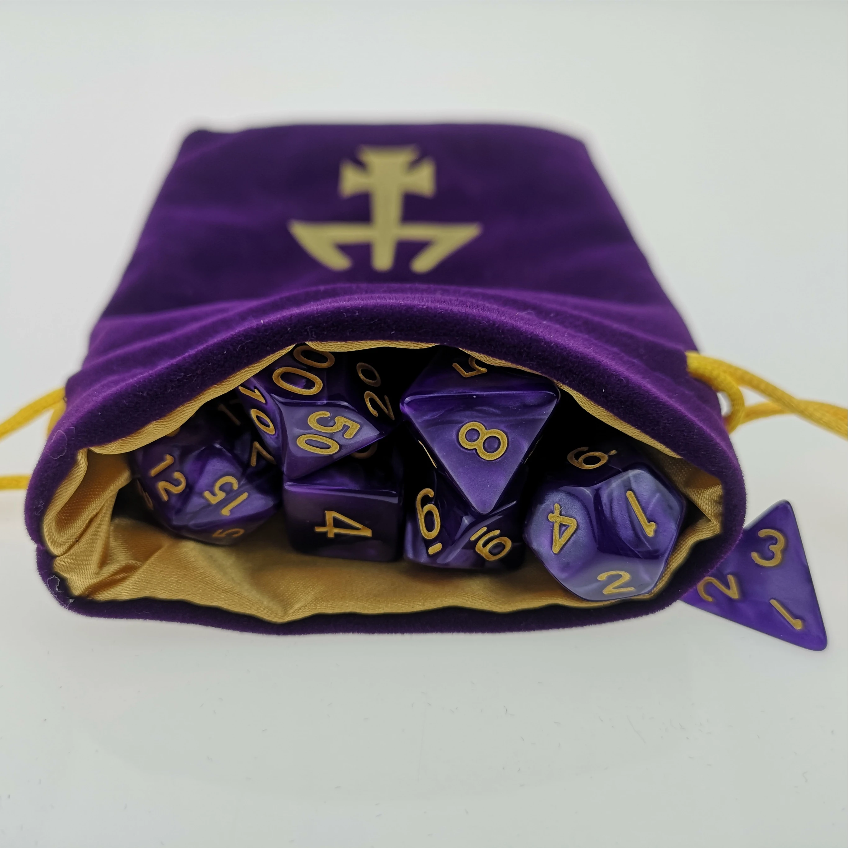 Rollooo Pearlized Purple or Black Dice with Matching Customized Logo DND Bag for RPG Game