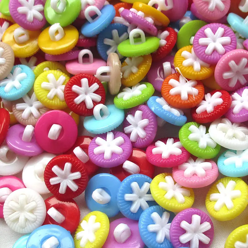 New 50pcs Colorful Plastic Buttons 15mm Sewing Craft Back Holein