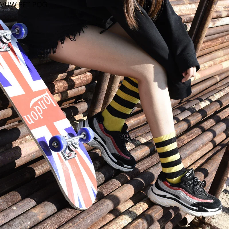 

Combed Cotton Men's Socks Harajuku Colorful Hip hop ulzzang striped Harajuku skateboard men and women cotton Long socks
