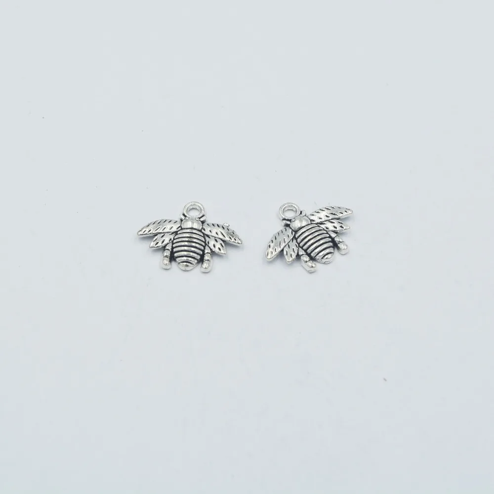 

Hot sell 70pcs zinc alloy metal antique silver charms bee charms honeybee pendant for necklace jewelry findings