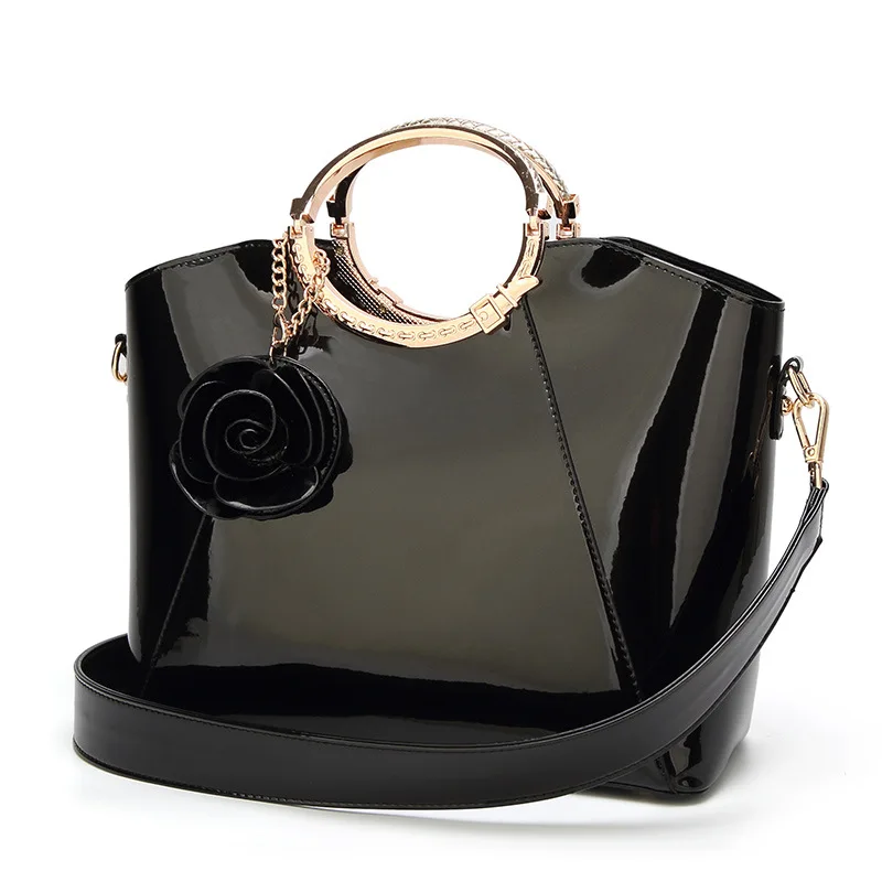

New fashionable spring and summer lacquer handbag of 2019