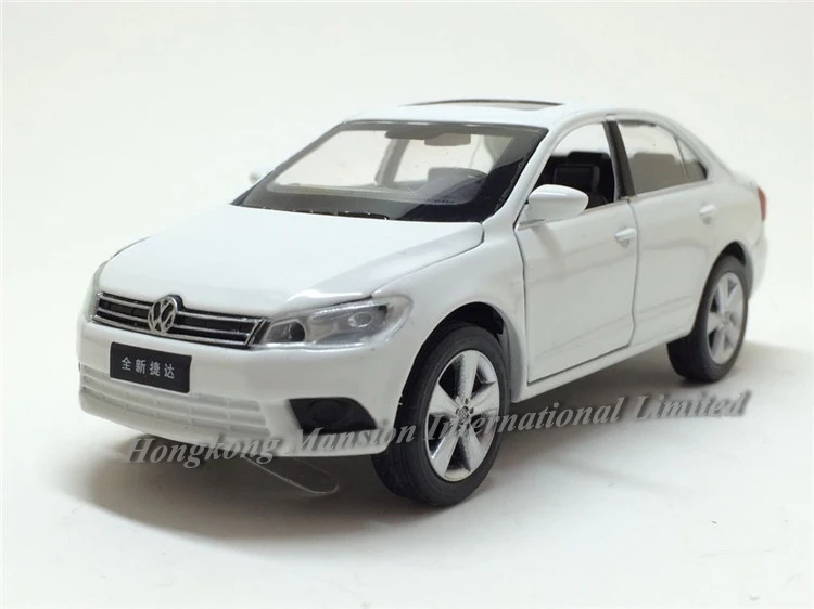 

1:32 Scale FAW Original Factory Diecast Metal Alloy Car Model For TheVolks wagen Jetta Collection Vehicle Model Pull Back Toys