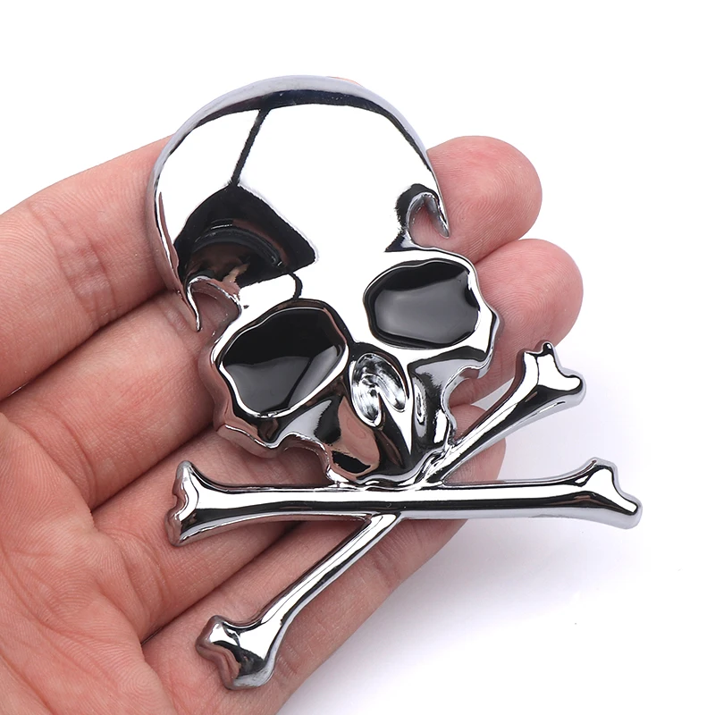 

7.2x6CM 3D Metal Skull Skeleton Crossbones Car Motorcycle Sticker Truck Label Emblem Badge Car Styling Decoration Accessories