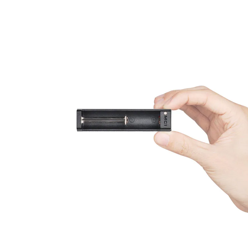 Оригинальное интеллектуальное зарядное устройство XTAR MC1 USB для литиевых батарей