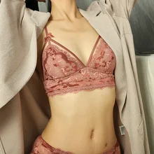 Шелковый бюстгальтер без косточек с вышивкой, маленькая хлопковая чашка, бюстгальтер и трусики, набор, открытая Беспроводная удобная женская сексуальная одежда, комплекты нижнего белья