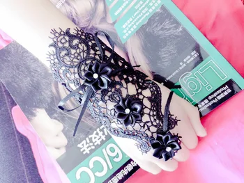 

European Creative Ladies White Lace Wedding Accessories Bracelet 30pcs