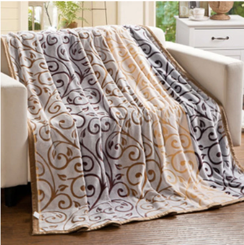 Super Soft Warm Thick Bed Luxury Flannel Blanket Stripe Sofa Blanket King Size