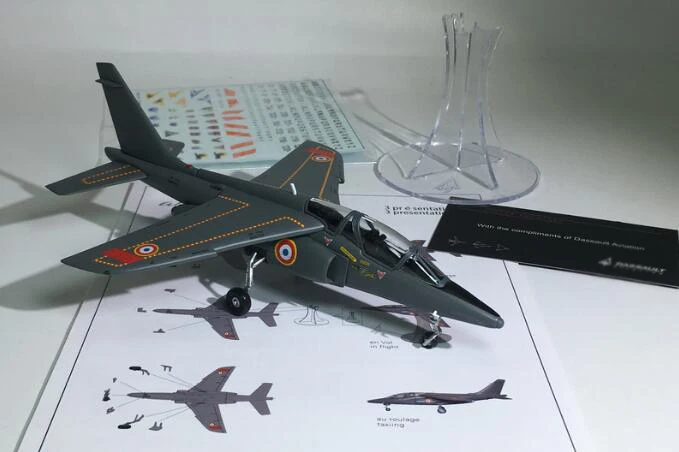 

DASSAULT 1:72 France Alfa jet fighter trainer model Alloy collection model