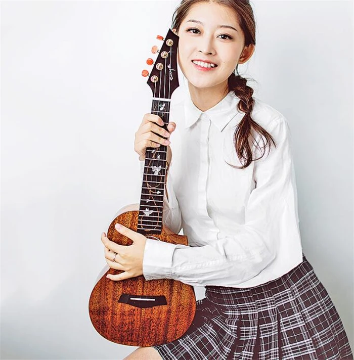 Enya M6 Ukulele Solid Mahogany 23