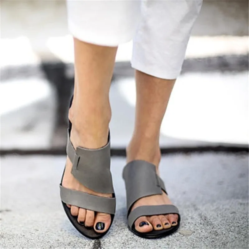 

2019 New explosions women sandals solid colors summer shoes simple fashion casual shoes woman flat shoes big size 48