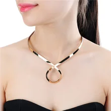 Ожерелье-чокер из металла в стиле панк для женщин, простой Aolly крутящийся ошейник, ожерелье s, модное ювелирное изделие, массивные аксессуары UKMOC