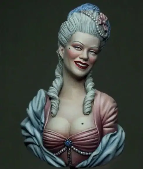 

1/10 Resin Bust Dignified Women Figures Not Assembled Uncolored
