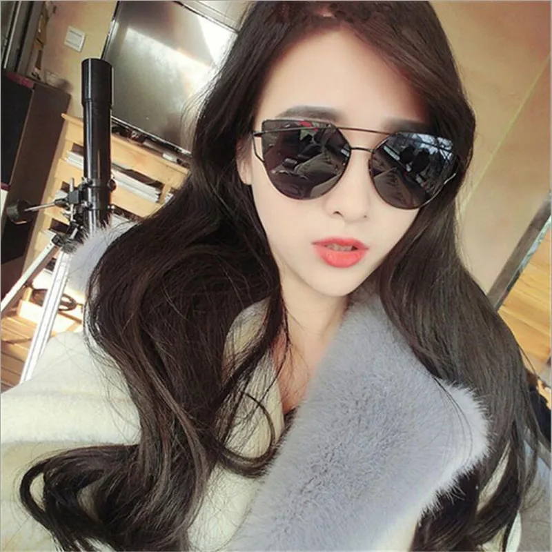 

Fashion Trendy 2018 Brand Cat Eye Sunglasses Women Twin-Beams Sun glasses Female Retro Coating Mirror Glasses Flat Panel Lens