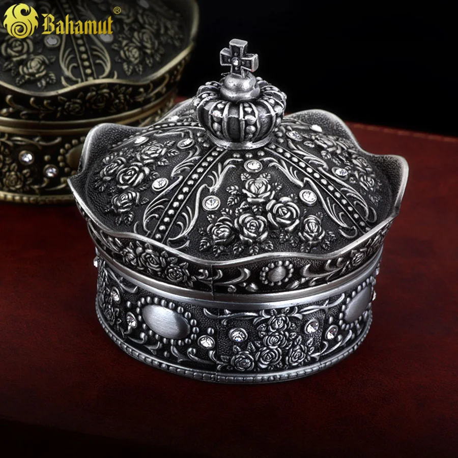 

Jewelry Box Hardware Necklace Holder Earring Storage For Women Girl Idea Gift Box European Vintage Jewelry Display Manufacturers