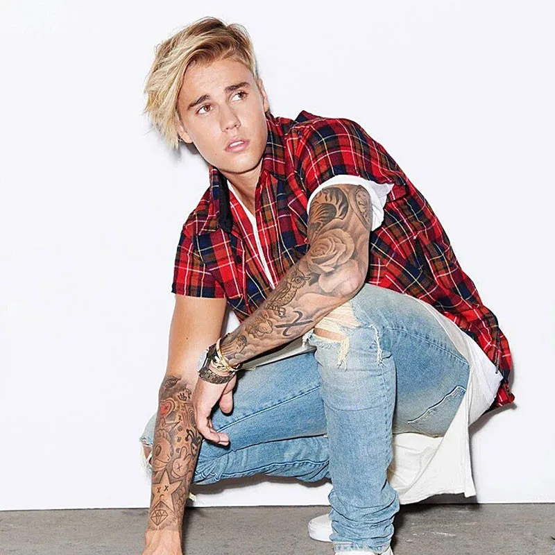 justin bieber red t shirt