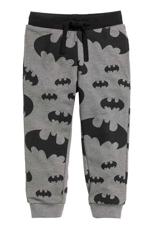 Весенние детские штаны с принтом Бэтмена из мультфильма для мальчиков повседневные серые брюки для детей 2-7 лет