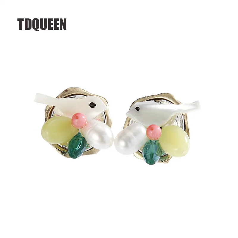 

TDQUEEN Stud Earrings Gold-color Round Metal Women Fashion Earrings Pearl Shell Bird Brincos Freshwater Pearl Earring
