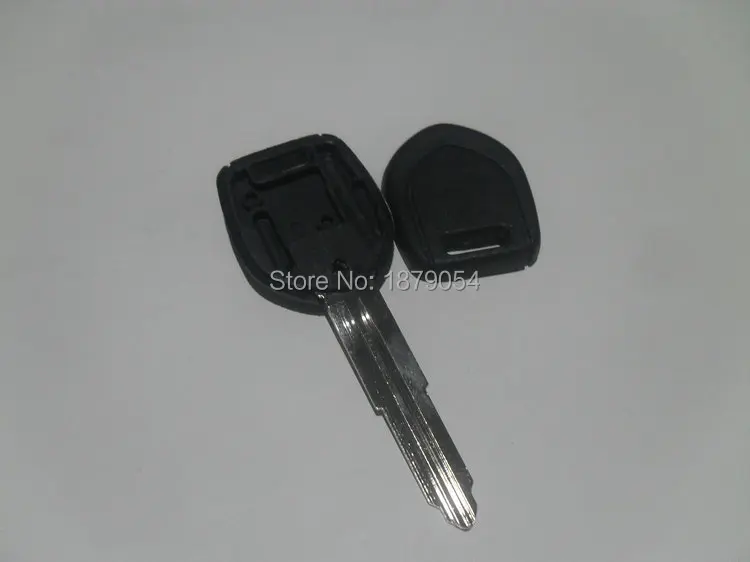 Mitsubishi key shell (inside available for TPX1,TPX2) (Without logo) For Lancer Exceed (4).JPG