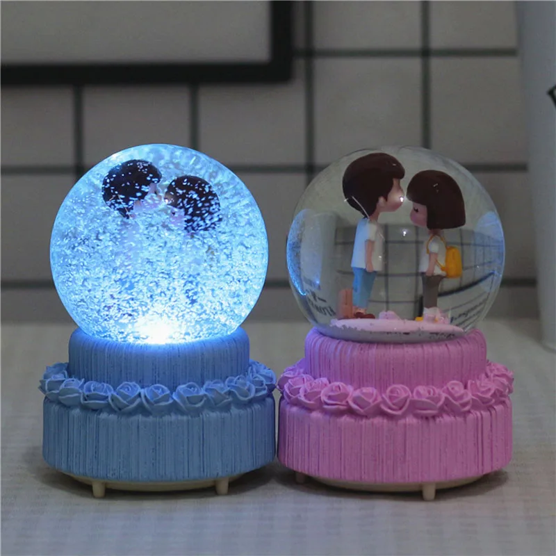 Pareja creativa bola de cristal copo de nieve giratoria caja de música adornos amor caja de música agua Polo artesanías decoración del hogar regalos Pareja creativa bola de cristal copo de nieve giratoria caja de música adornos amor caja de música agua Polo artesanías decoración del hogar regalos
