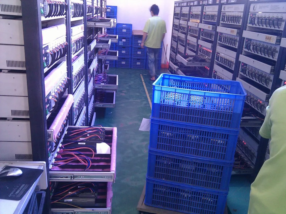 electrical distributor 12v 3a 4pin monitor charger