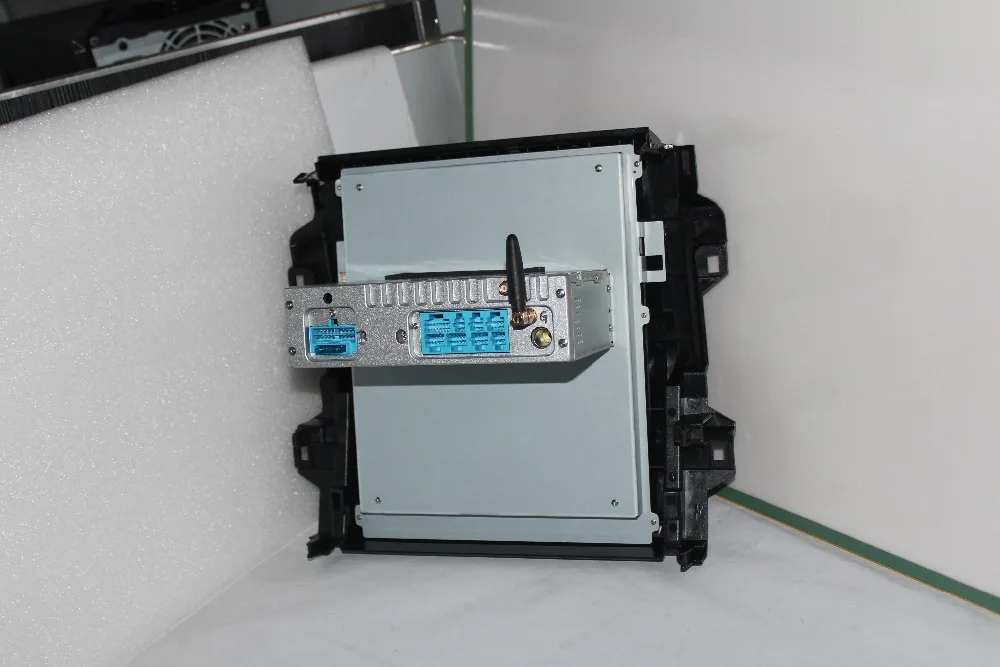 Best 12.1 Inch Tesla Style Car No DVD Player GPS Navigation For Toyota Fortuner 2016+ Radio Stereo Unit Satnarv Multimedia Autoradio 4