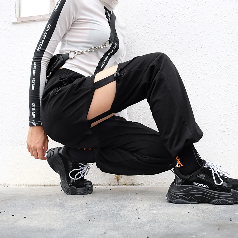 брюки в корейском стиле мужские. штаны карго женские 2020 корейские. корейские спортивные штаны. штаны хип-хоп black cargo женские. корейские хип хоп карго брюки.