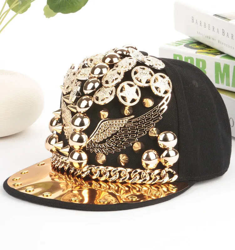 Панк стиль хип хоп взрослых унисекс бейсбольная шляпка с заклепками крыла модная бейсболка регулируемые кепки s Высокое качество - Цвет: black