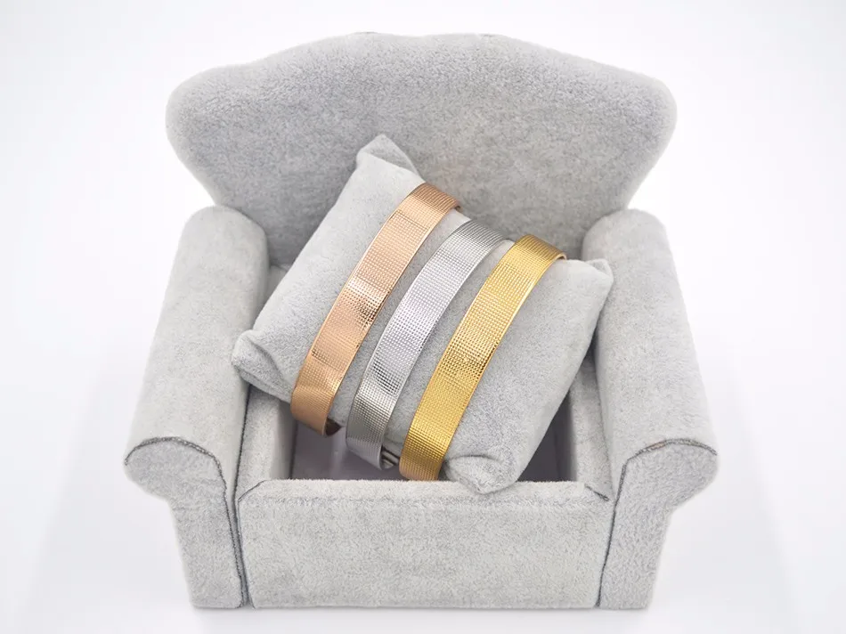 bangle (1)