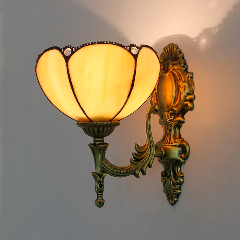 Europeu para Cima para Baixo Luzes de Parede para o Quarto Conduziu a Lâmpada Artpad Retro Vitrais Borboleta Cabeceira Corredor Frente Espelho E27 Turca 24 Luminárias de parede