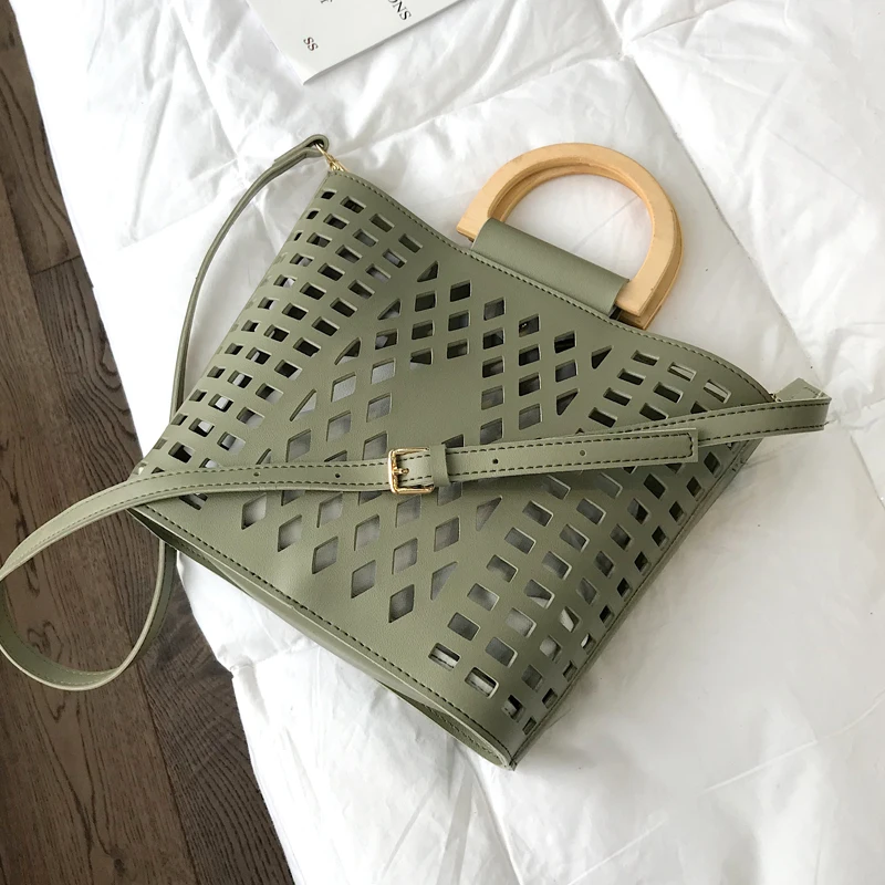 

Hollow Out Beach Bag For Women 2019 Famous Brand Lady Wood Handle Tote bags PU leather Shoulder Bag Travel Purses and Handbags
