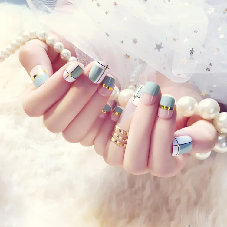

24 pcs Blue White Transparent Fake Nails With Metallic Strip Rivet Designs Short Square False Nail Tips With Glue Sticker