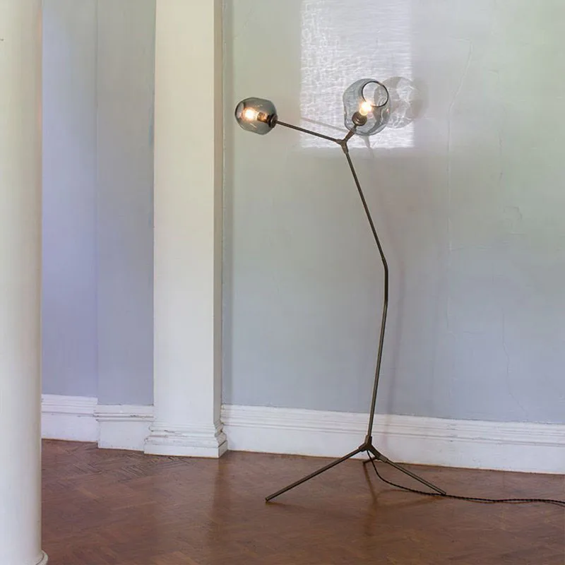 

Postmodern Nordic Designer Gold Black Metal 2 Lamps Floor Lamp Creative Livingroom Restaurant Bedroom Office Atmosphere Lamp