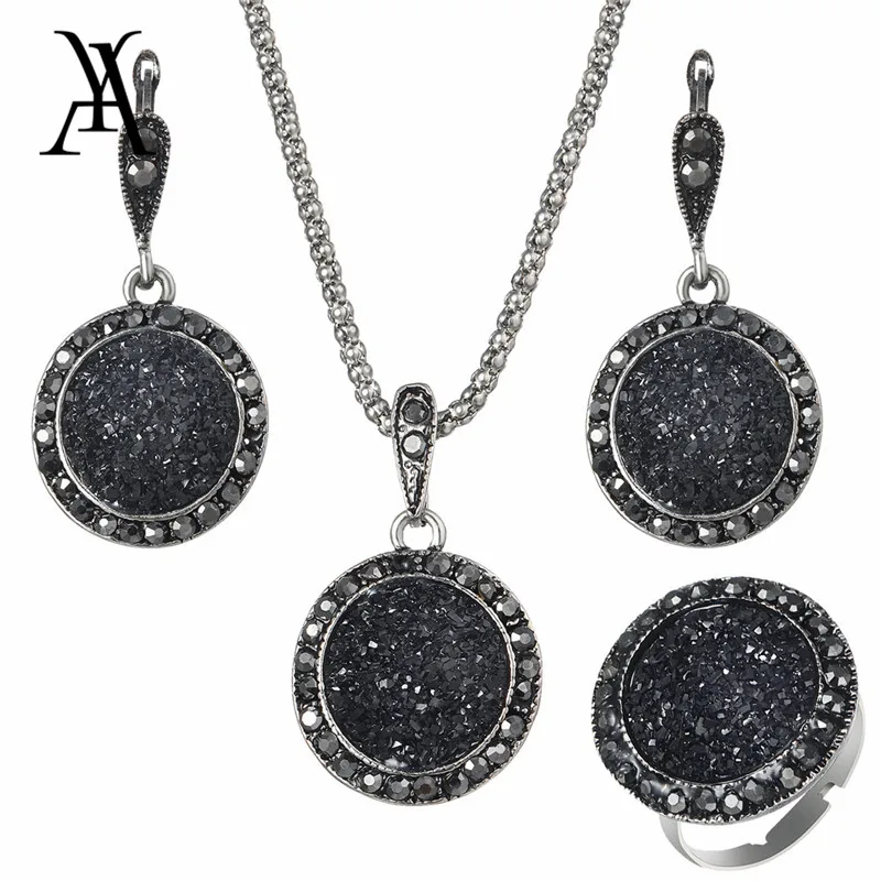 

AY 1Set Crystal Water Drop Necklace Stud Earrings Ring Fashion Black Artificial Stone Jewelry Set For Women Party Wedding